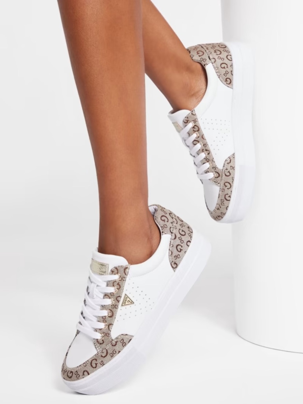GUESS pipere platform shoes 6.5